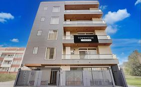 Townhouse Sector 49 Gurugram Formerly Hotel P66